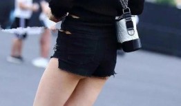 娱乐吃瓜美人腿烧烤